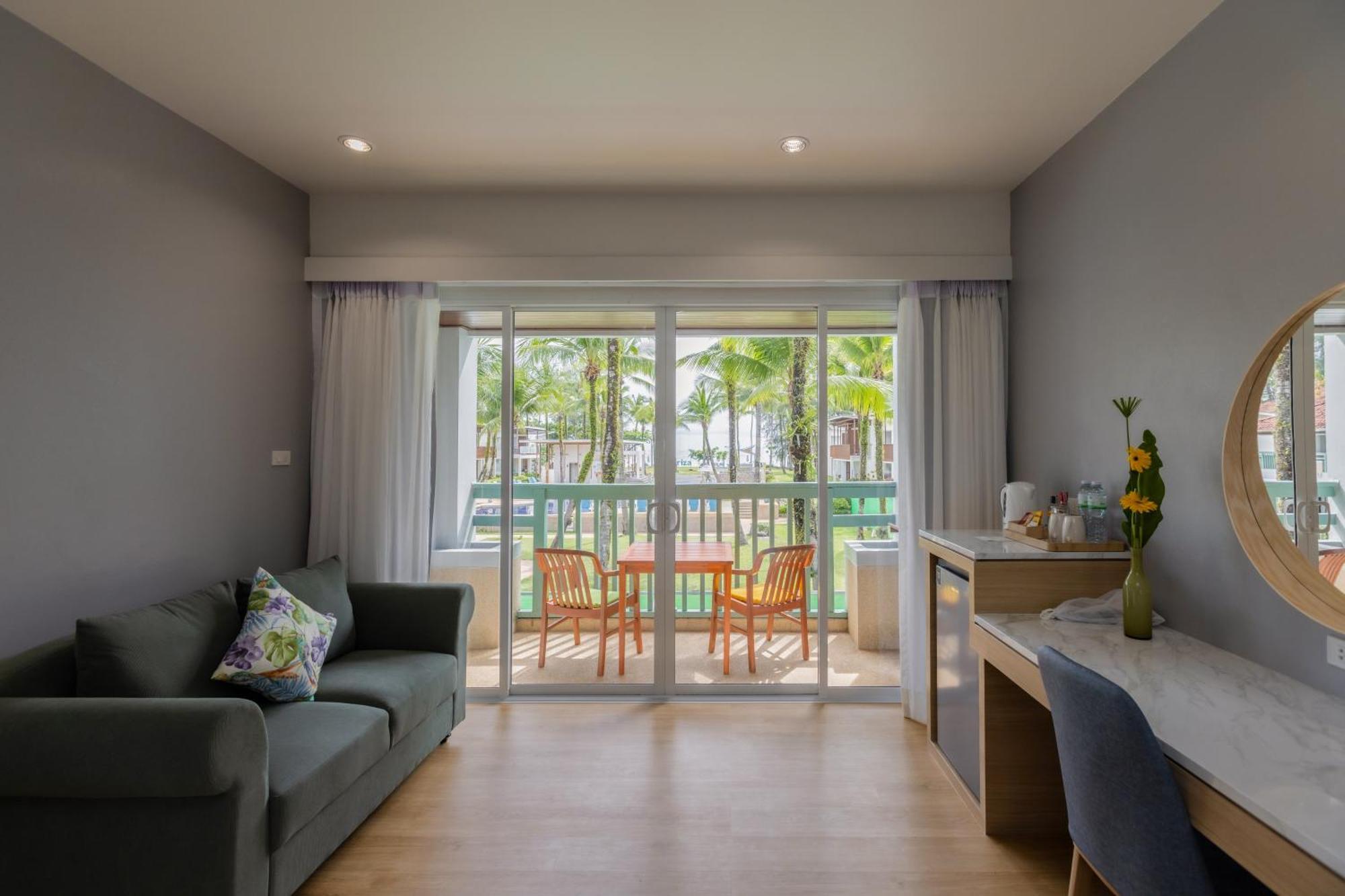 The Briza Beach Resort, Khao Lak Sha Extra Plus Exteriör bild
