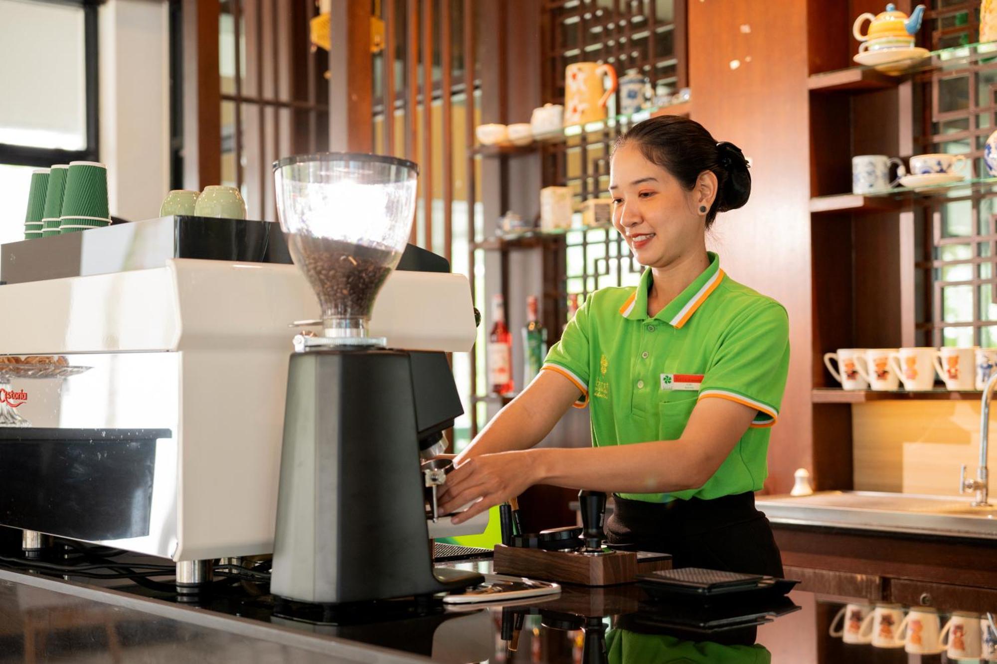 The Briza Beach Resort, Khao Lak Sha Extra Plus Exteriör bild